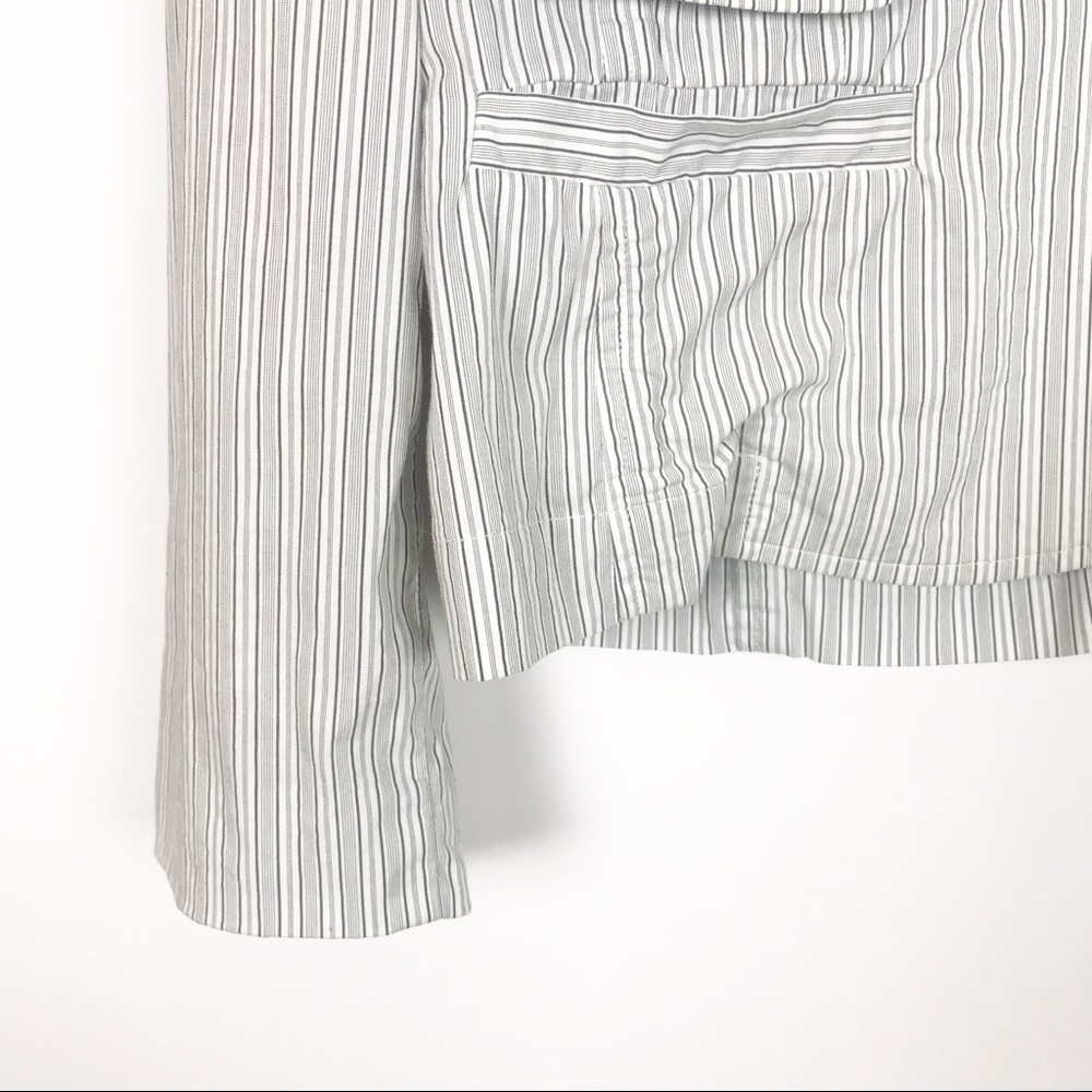 CAbi Striped Blazer with Floral Cuff Lining - Picture 4 of 7
